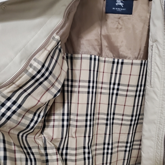 Burberry London Oversize Coat - Picture 2 of 7